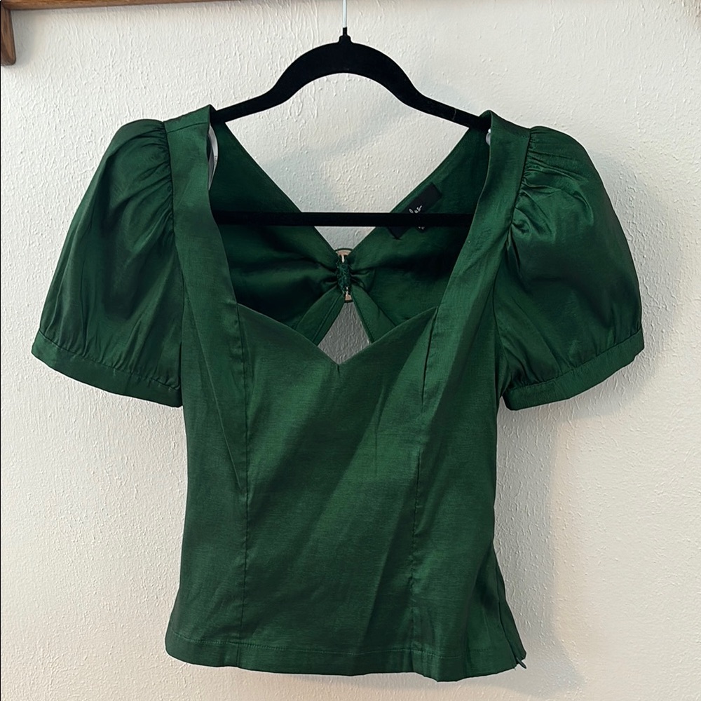 Elegant Green Puff Sleeve Top